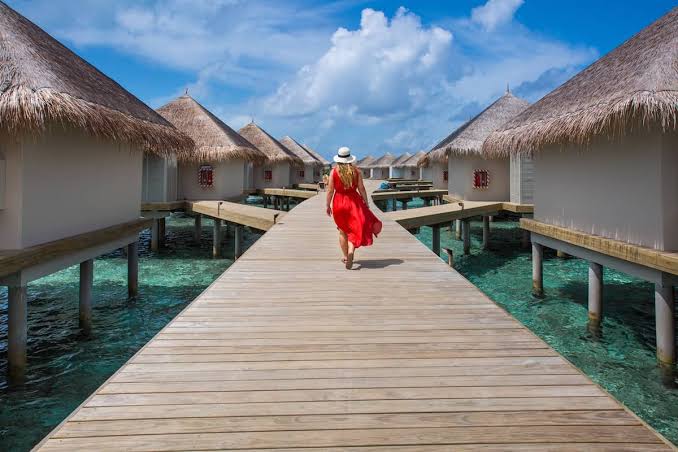 How to Find Love on a Budget: Romantic Travel Destinations for Singles